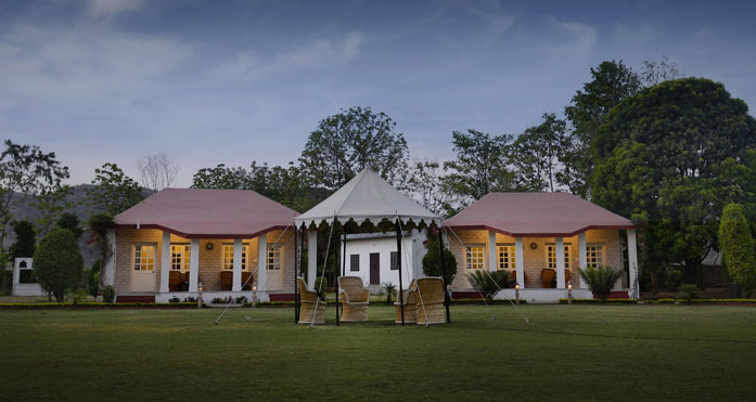 Tiger Den Resort In Ranthambore
