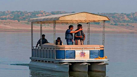 Ranthambore Tour with 1 Canter Safari & 1 Chambal Boat Safari