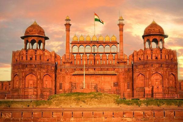 Day 02: Delhi Sightseeing & Stay in Delhi